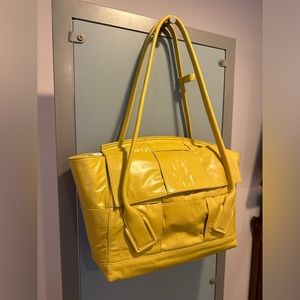 Bottega Veneta Calfskin Medium Arco Mirabelle